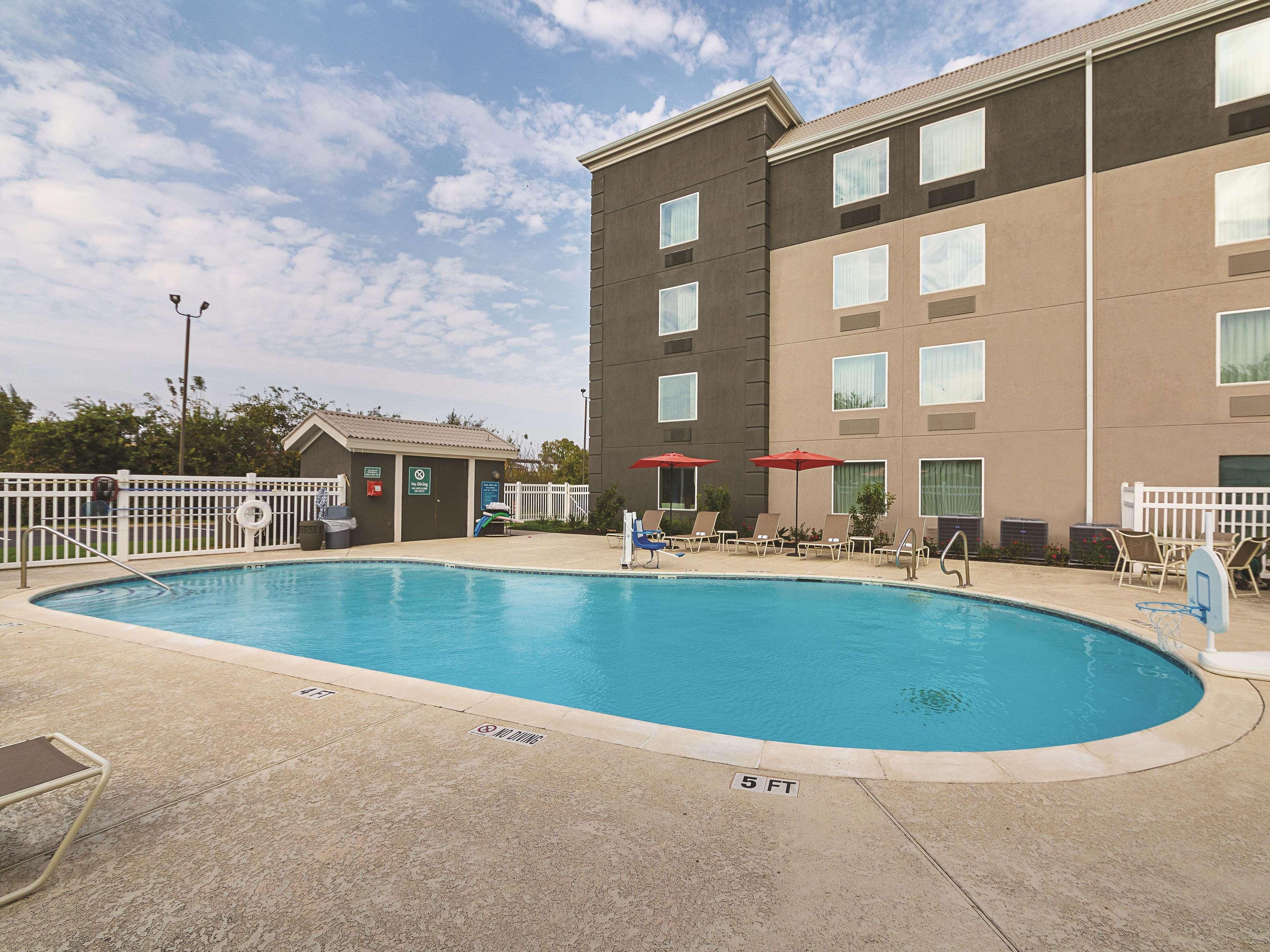 La Quinta By Wyndham Austin Round Rock Hotel Exterior foto
